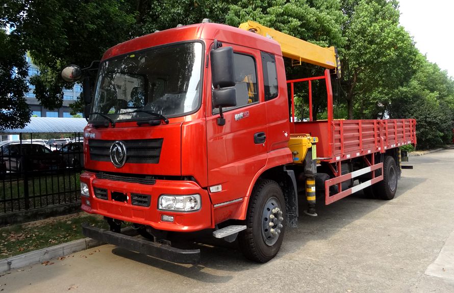東風徐工6.3噸隨車吊 東風徐工6.3噸隨車吊