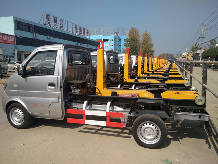 長安3方勾臂式垃圾車